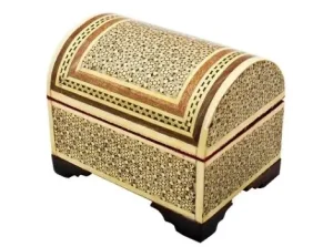 Closed Persian Khatam ring box with light gold-and-white mosaic and arched lid