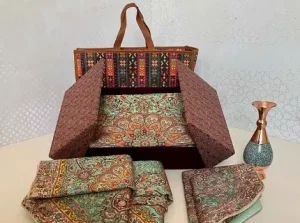 Fakhteh Persian gift set with turquoise vase and Termeh displayed beside velvet box