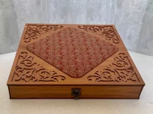 Decorative wooden gift box with floral cut-out design and central velvet panel – Arghavan style